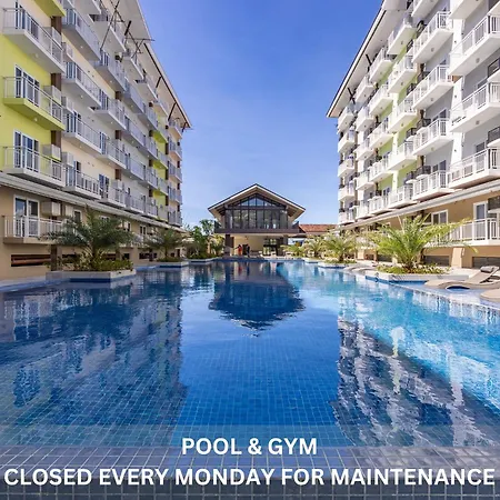 309B Condotel Near Airport &Mall,Pool,Gym,Netflix