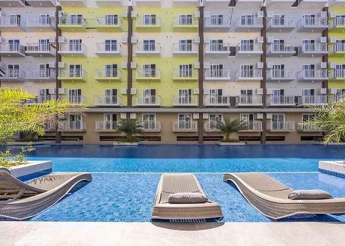 309b Condotel Near Airport &mall,pool,gym,netflix Lapu-Lapu City