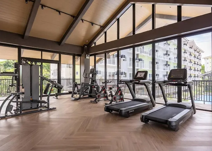 309b Condotel Near Airport &mall,pool,gym,netflix Apartment Lapu-Lapu City