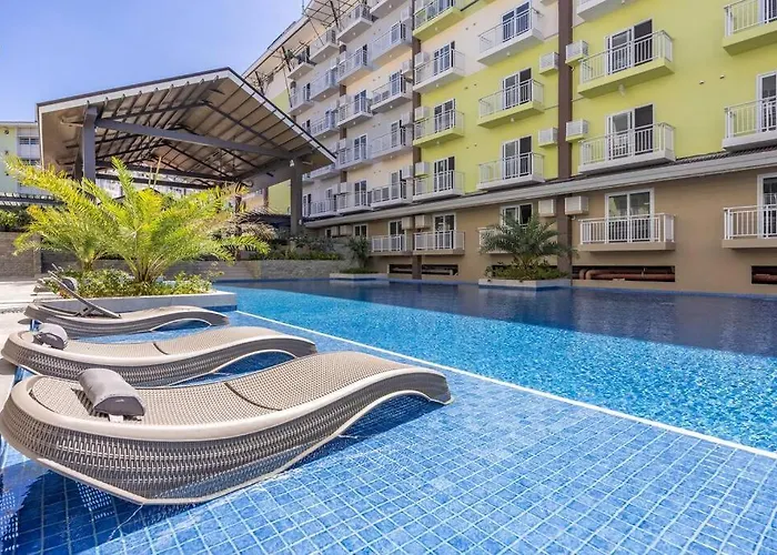309b Condotel Near Airport &mall,pool,gym,netflix Apartment Lapu-Lapu City