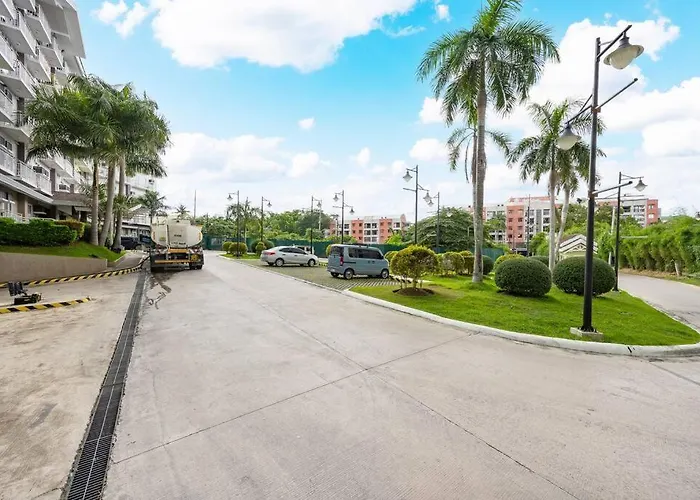 309b Condotel Near Airport &mall,pool,gym,netflix Apartment Lapu-Lapu City